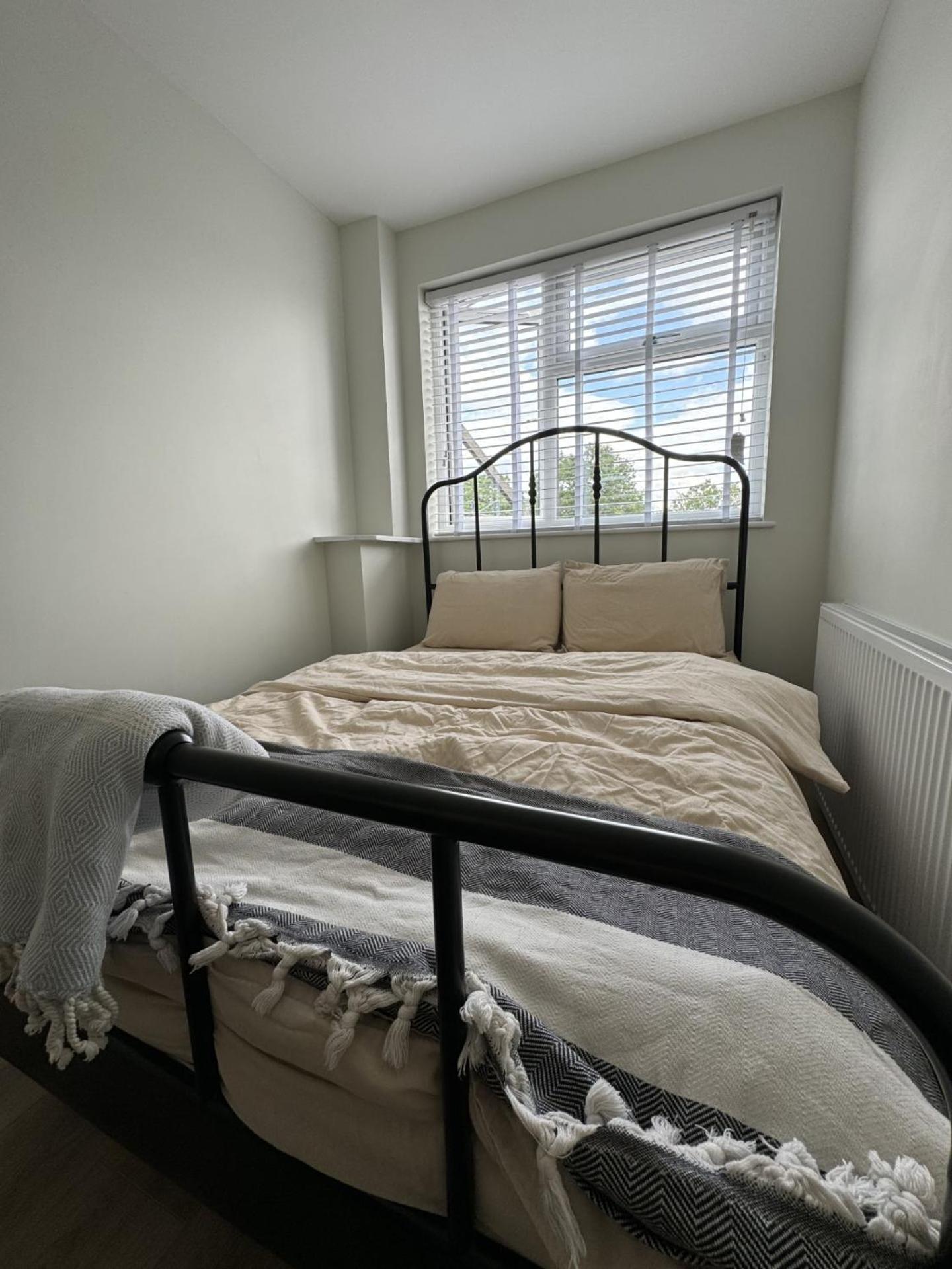 Brand New Suit Room 10 Min To Walk Central Line! Woodford Exteriör bild